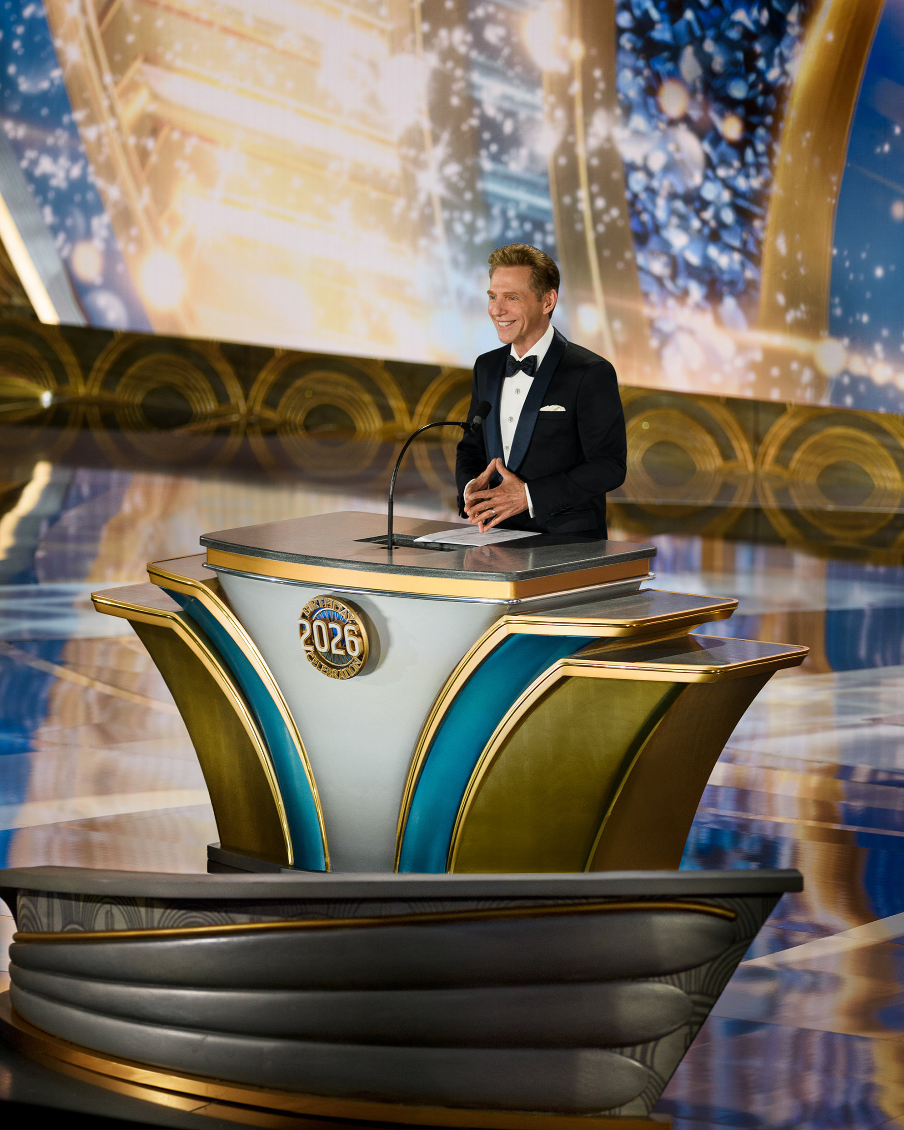 Scientology創設者の誕生日が、新世代の未来を保証する歴史的な節目を刻む